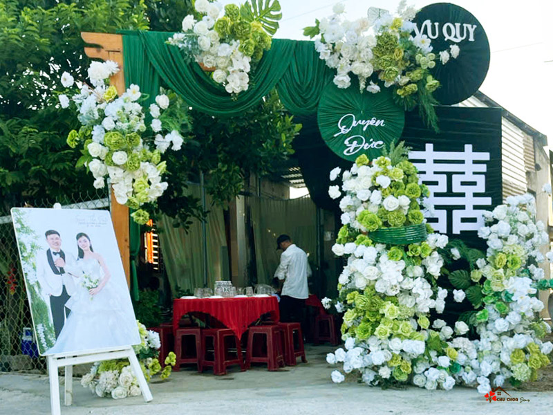 cong-hoa-cuoi-trang-xanh-la-mua-he-2026